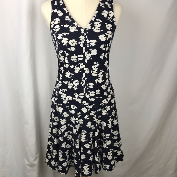 Ann Taylor Dresses & Skirts - Ann Taylor | Floral Print Skater Dress Navy White